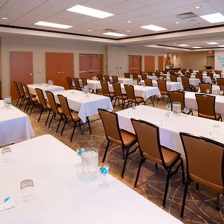 Weston Fairfield Inn & Suites By Marriott Wausau מראה חיצוני תמונה