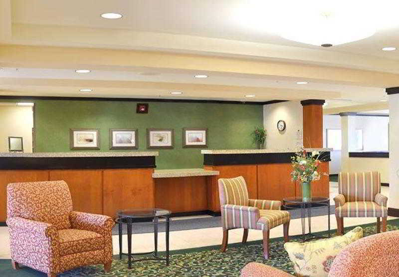 Weston Fairfield Inn & Suites By Marriott Wausau מראה פנימי תמונה
