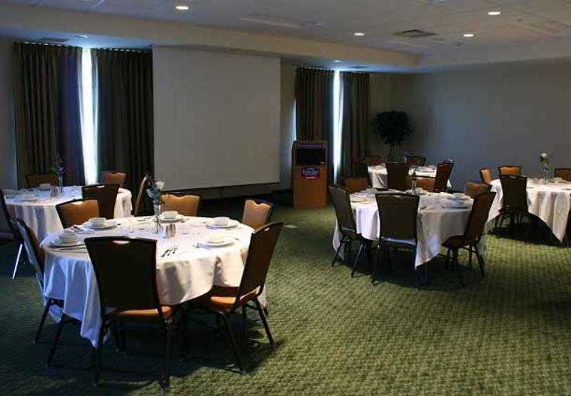 Weston Fairfield Inn & Suites By Marriott Wausau מראה חיצוני תמונה