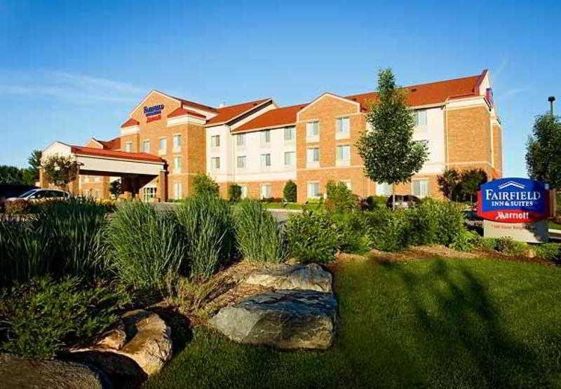 Weston Fairfield Inn & Suites By Marriott Wausau מראה חיצוני תמונה